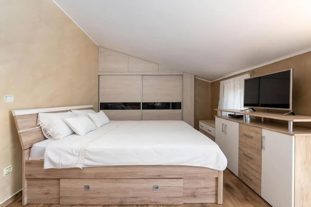 Goran Apartment Porec 0*,  Croatia